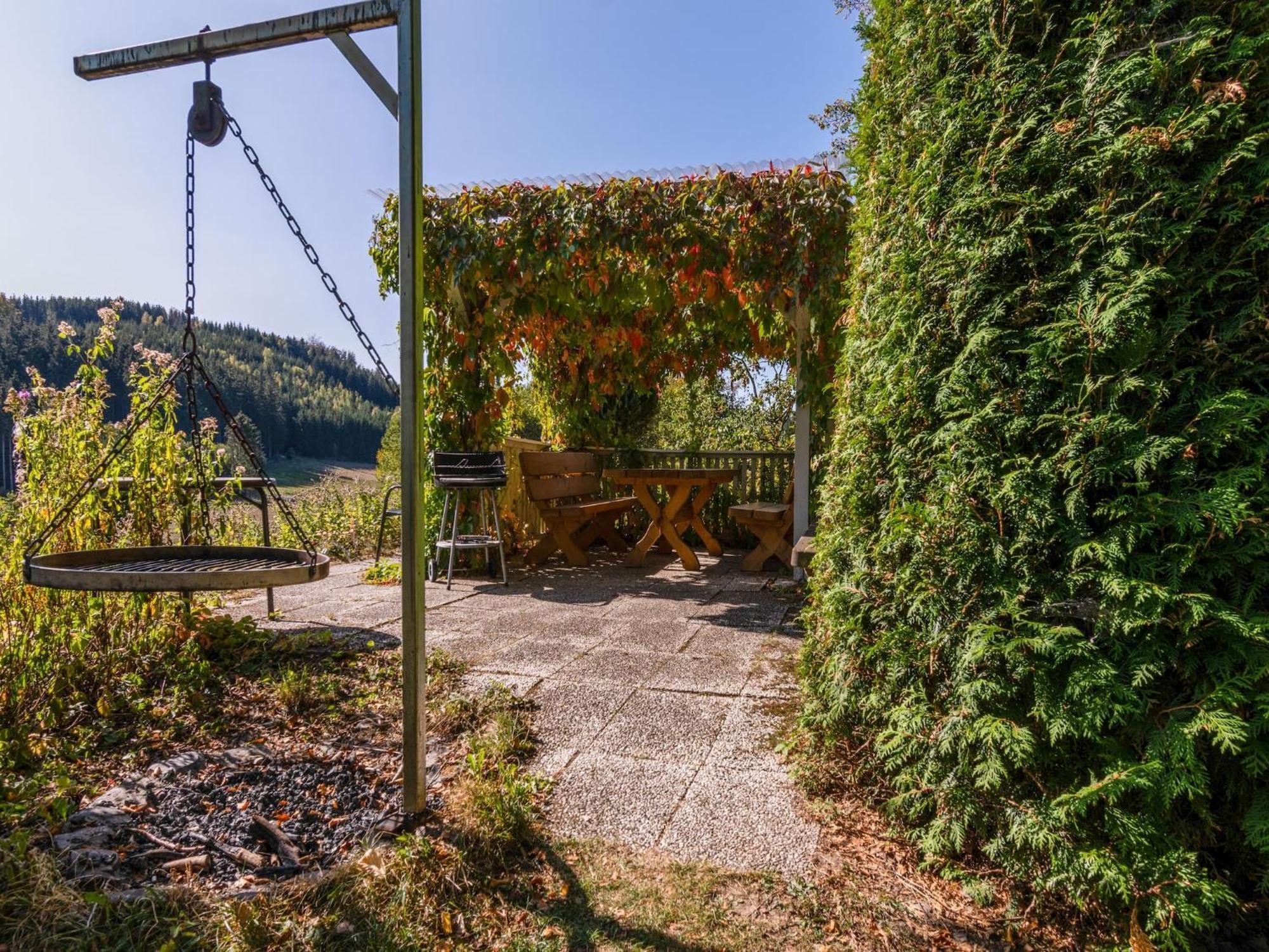 Cosy Apartment In Menkhausen Near The Ski Area Schmallenberg Ngoại thất bức ảnh
