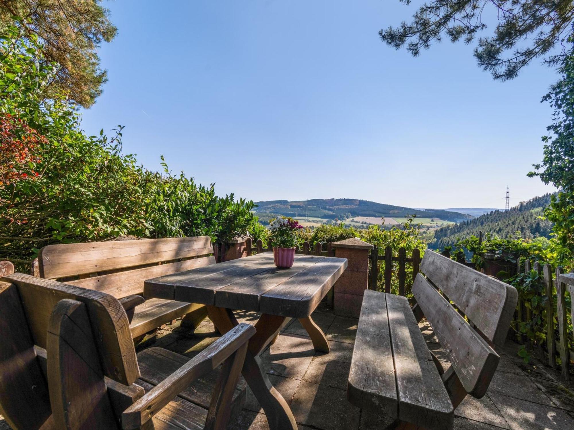 Cosy Apartment In Menkhausen Near The Ski Area Schmallenberg Ngoại thất bức ảnh