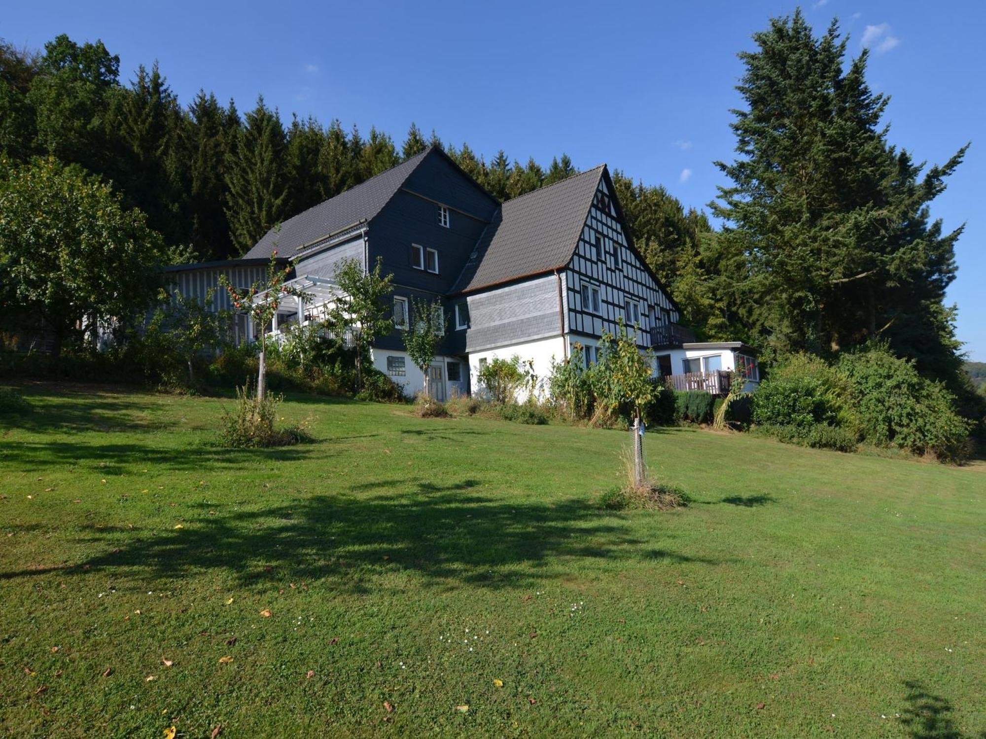 Cosy Apartment In Menkhausen Near The Ski Area Schmallenberg Ngoại thất bức ảnh