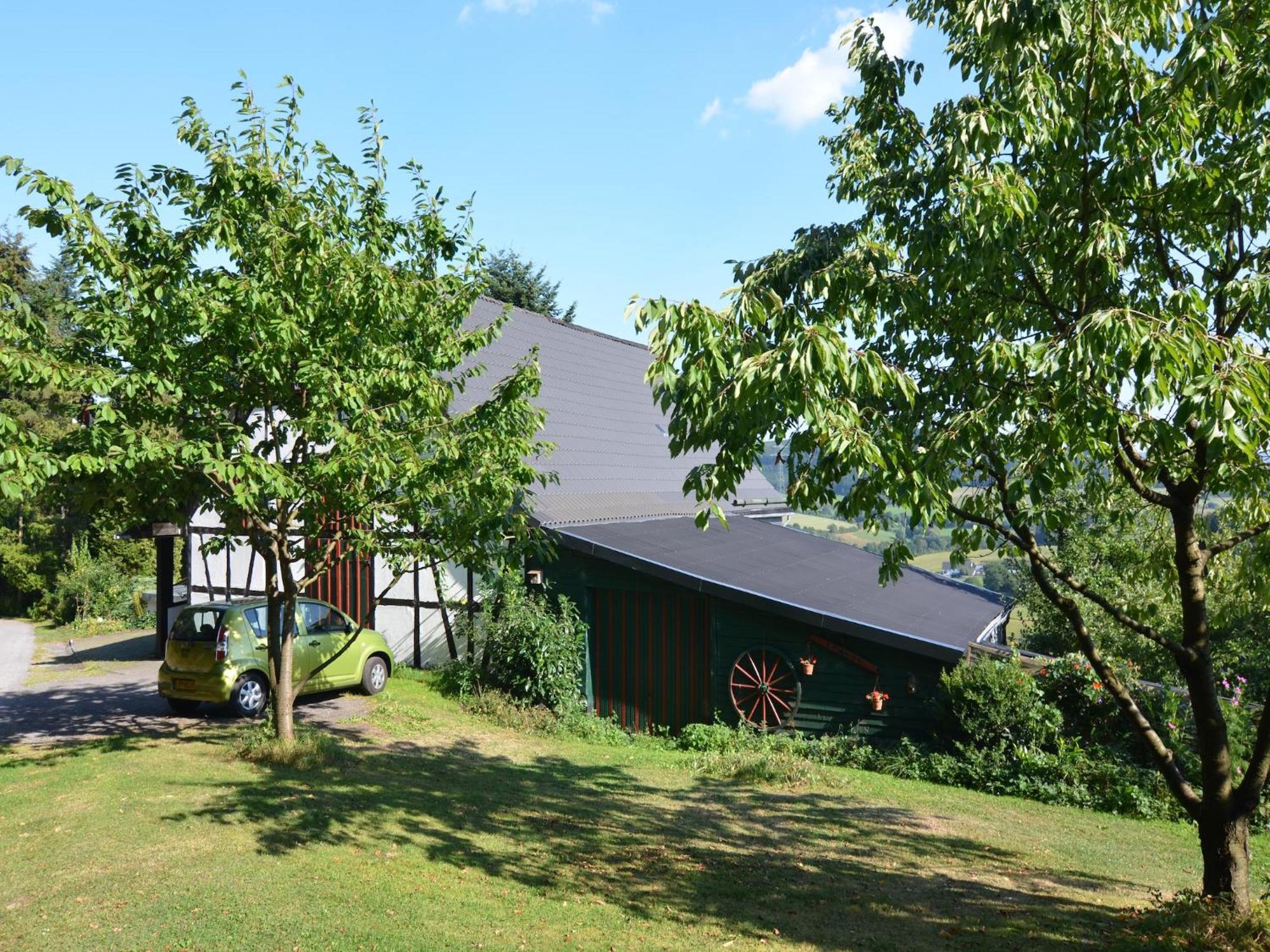Cosy Apartment In Menkhausen Near The Ski Area Schmallenberg Ngoại thất bức ảnh